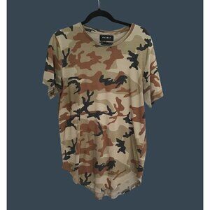 PACSUN, MENS CAMO PRINT LONGER FIT SHORT SLEEVE CREW NECK T-SHIRT SIZE MEDIUM